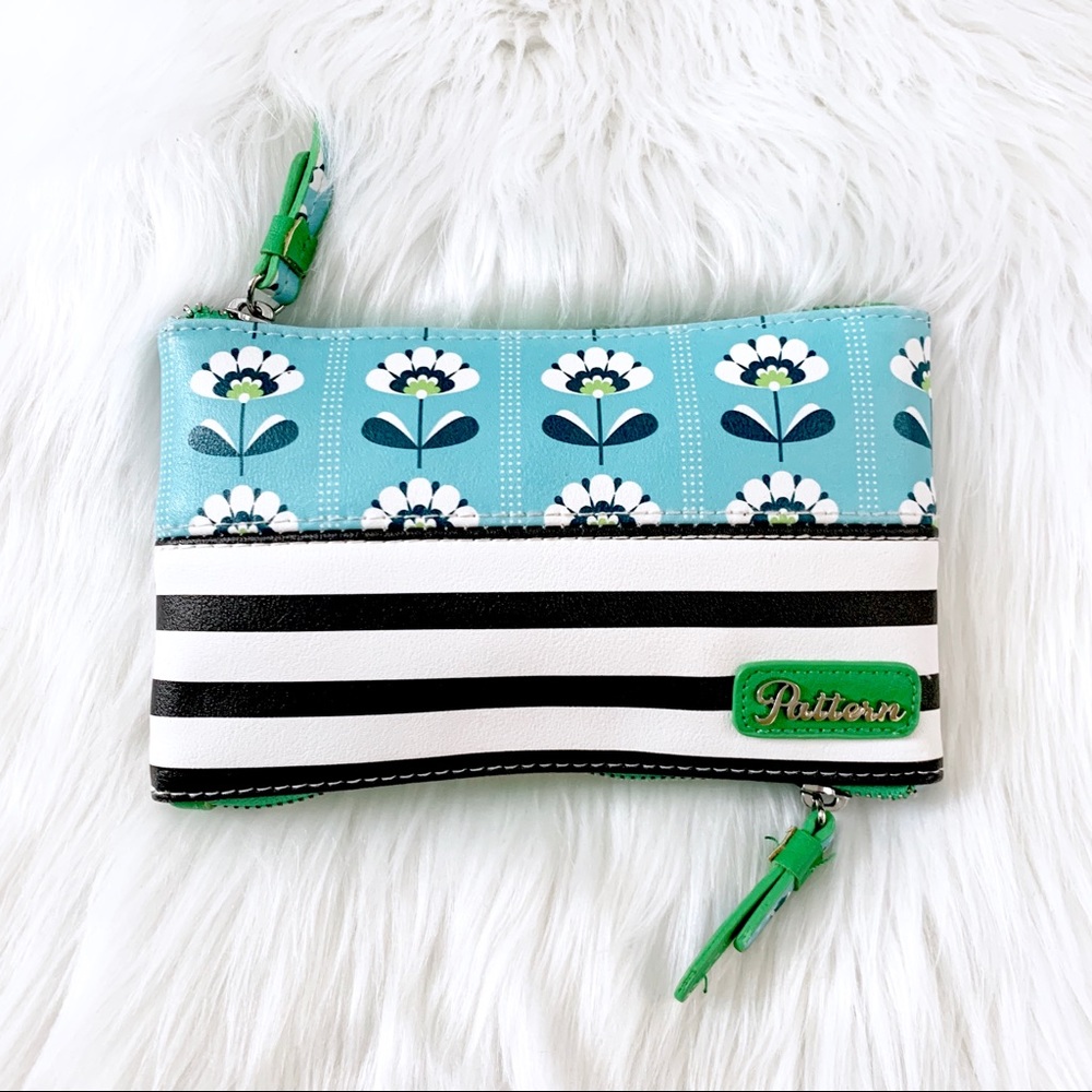 Pattern Makeup Bags - Picture 4 of 7